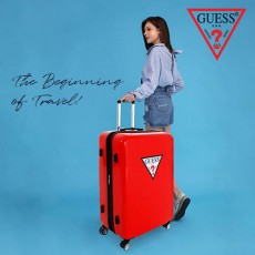 게스(GUESS) ICON TRIANGLE NP 캐리어 1종(28인치)-택1